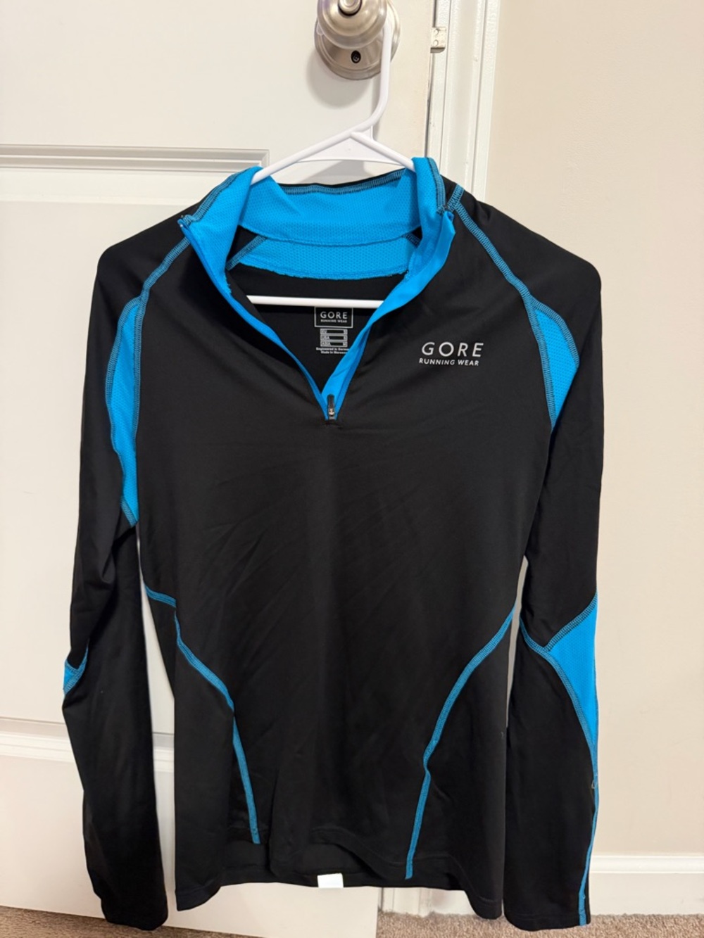 GORE Running Quarter-Zip Top